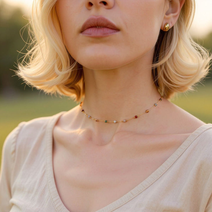 THE BEADED STONE NECKLACE