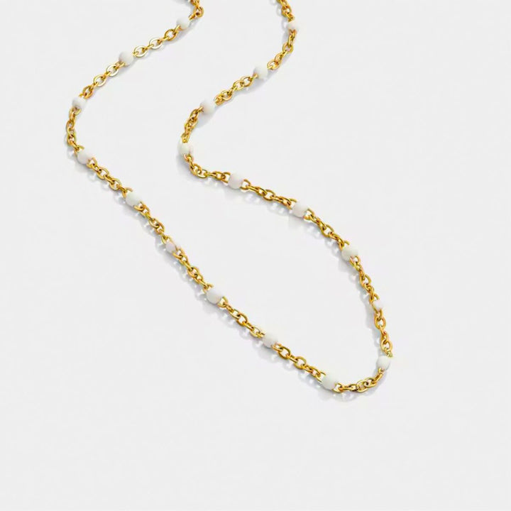 THE BEADED NECKLACE