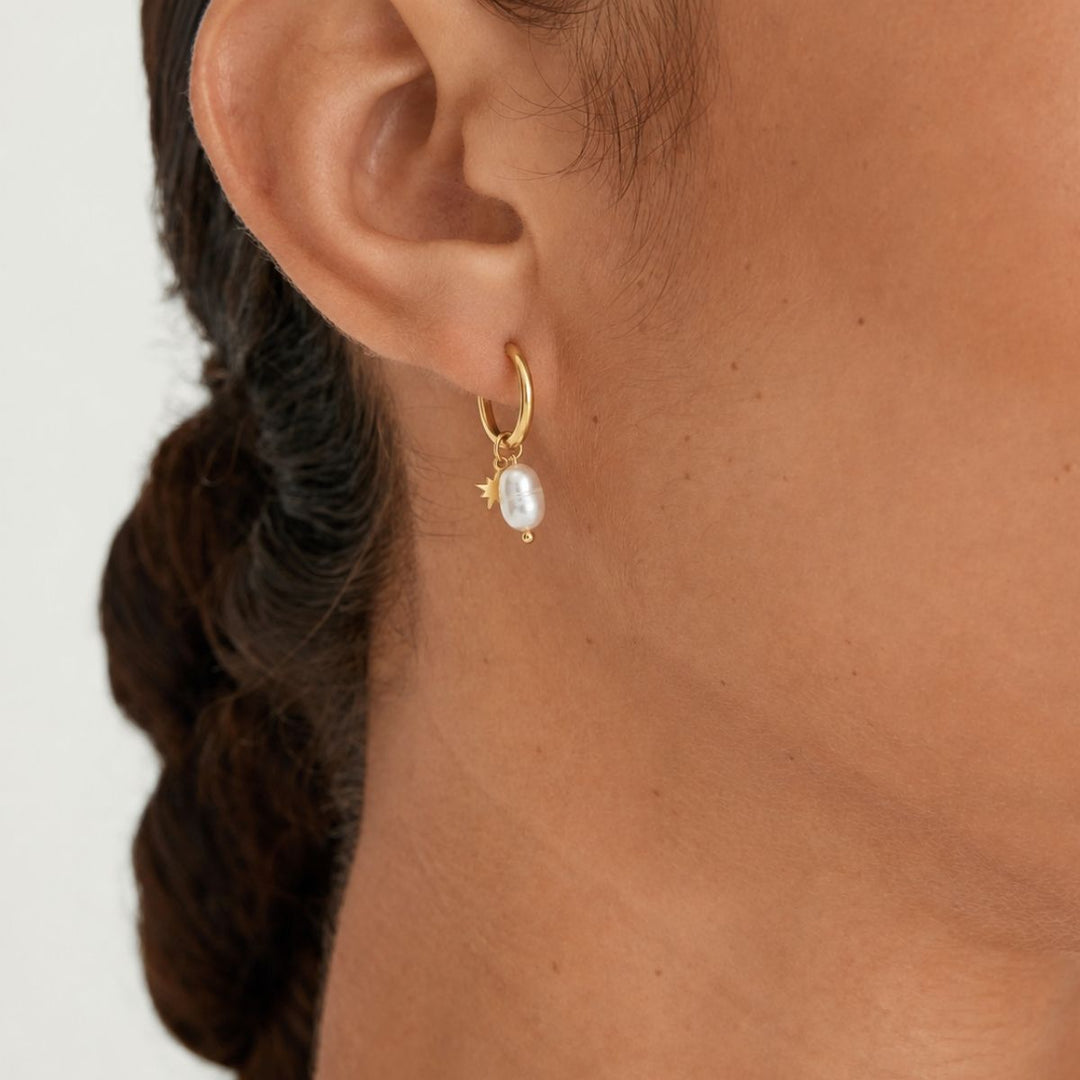 Pulse Pearls Earrings