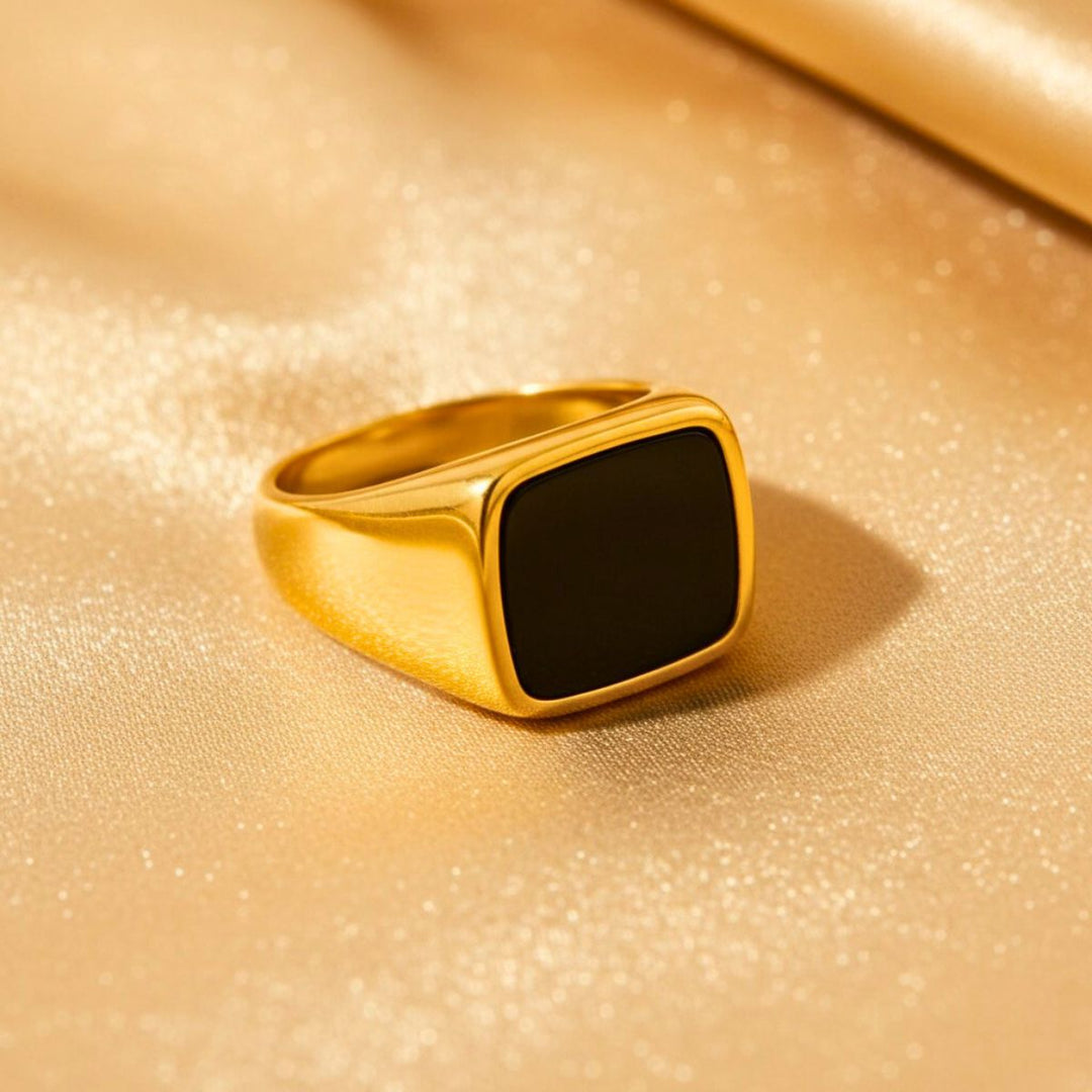 THE BLACK ONYX RING
