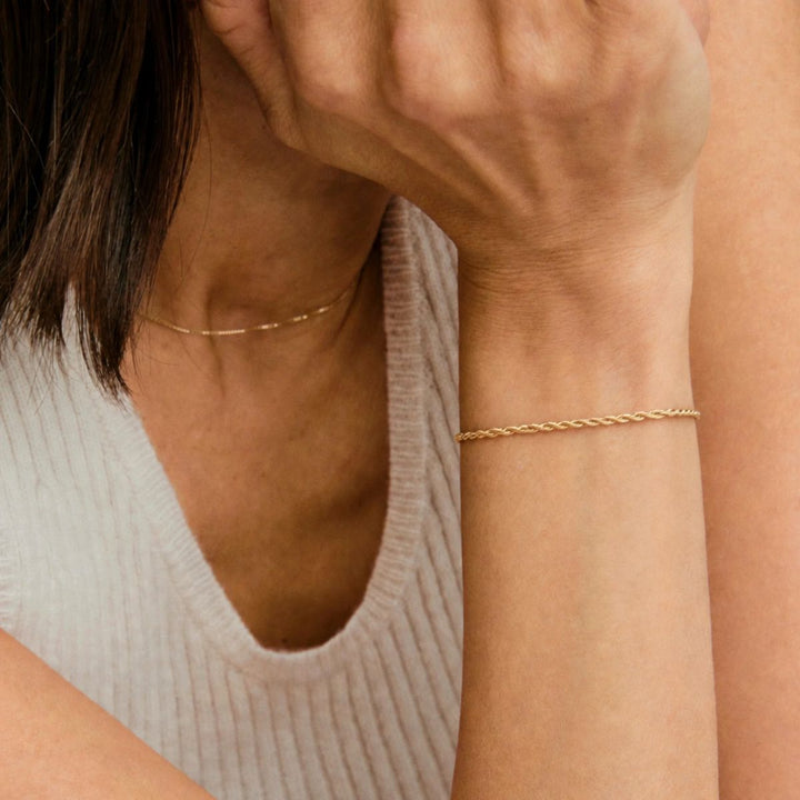 THE ROPE BRACELET