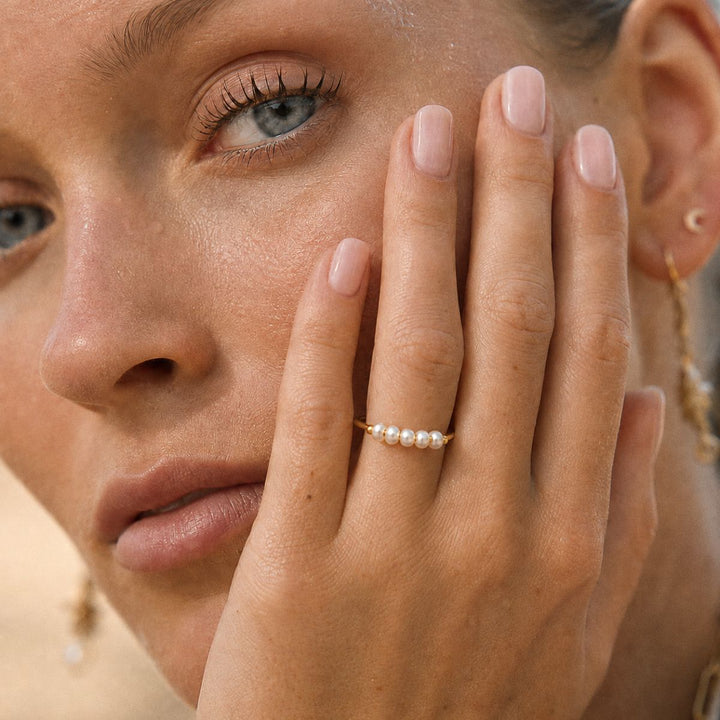 The Pearl Ring