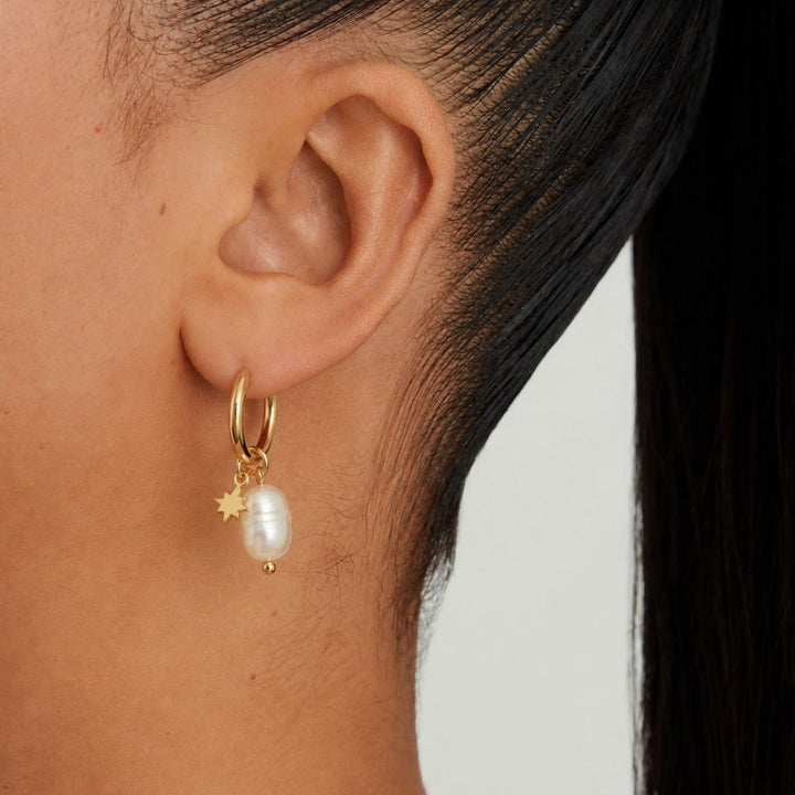 Pulse Pearls Earrings