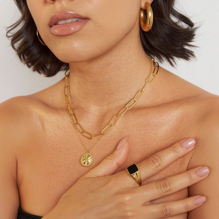 THE VELA CHAIN