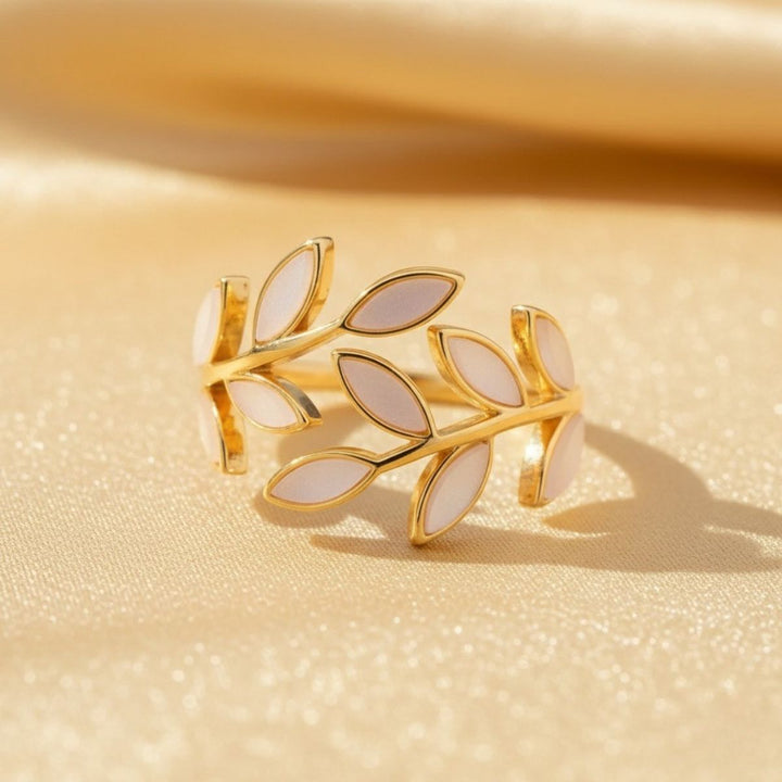 THE LEAF RING