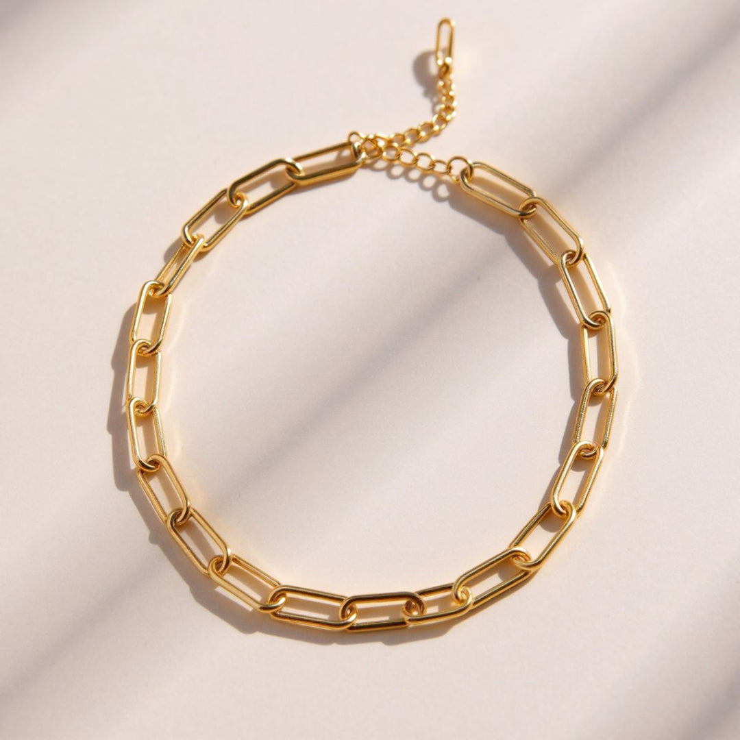 THE VELA CHAIN