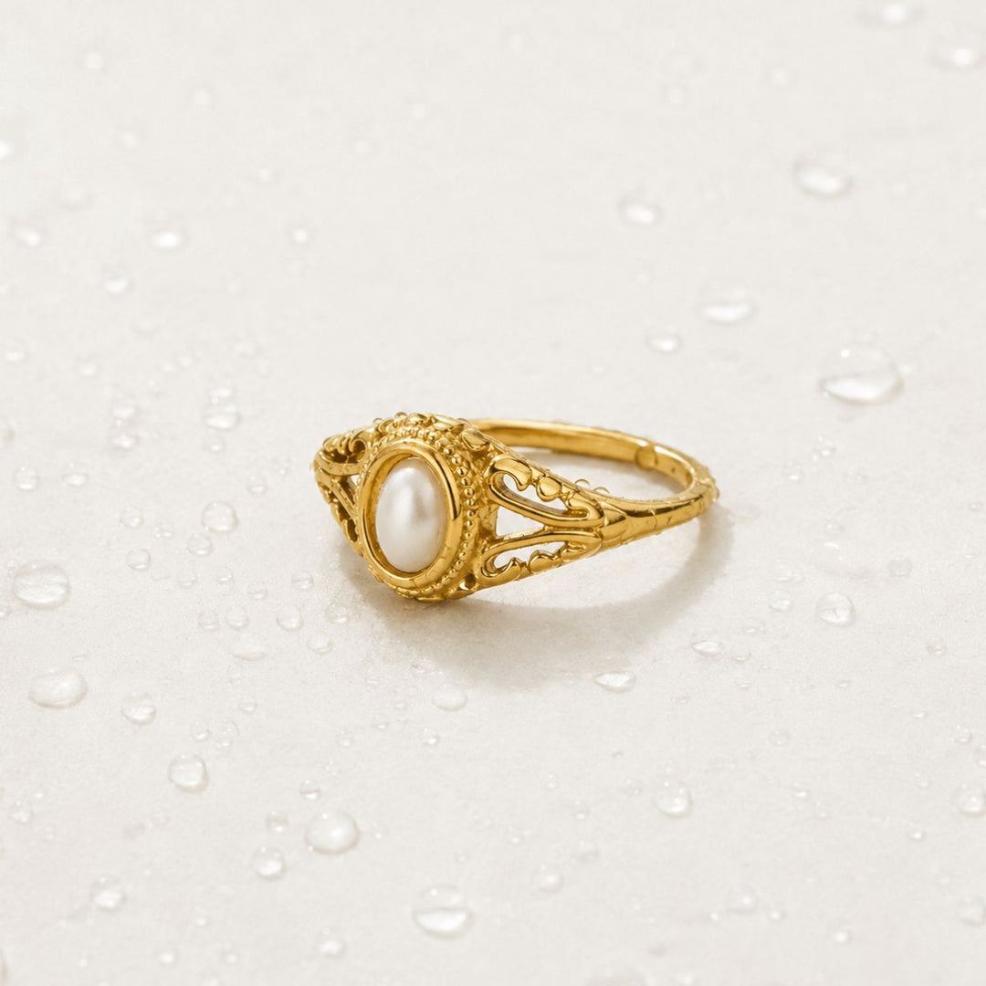 Vintage Royal Ring