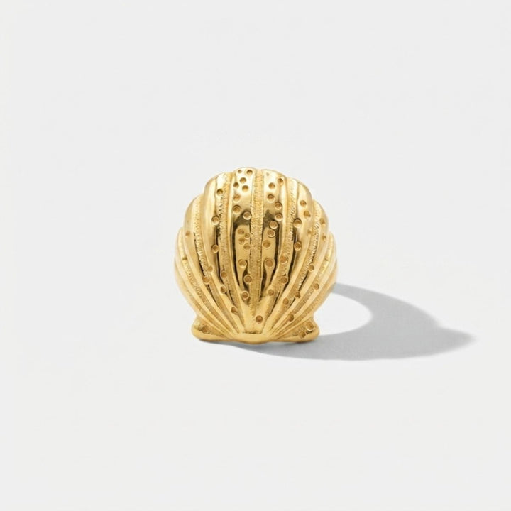 Shell Gold Ring