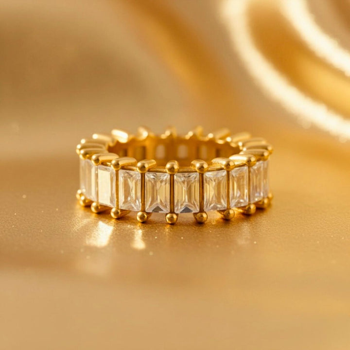 THE LORA RING