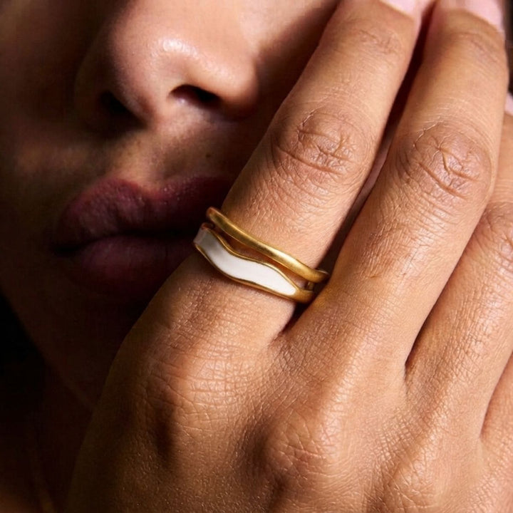 THE NOIR ORB RING