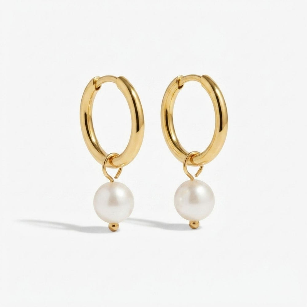 The Pearl Earrings