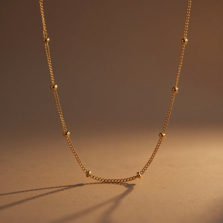 THE PEARLA CURVE NECKLACE